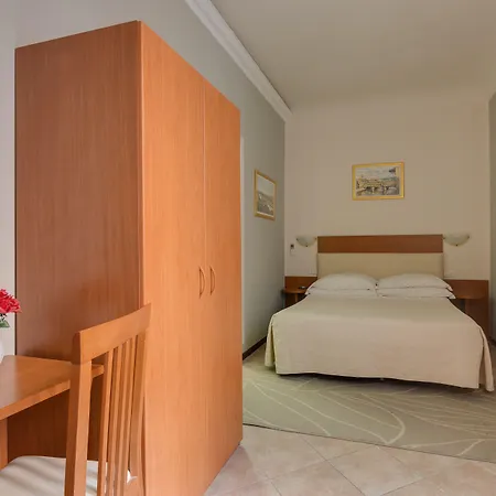 招待所 卡萨比利酒店